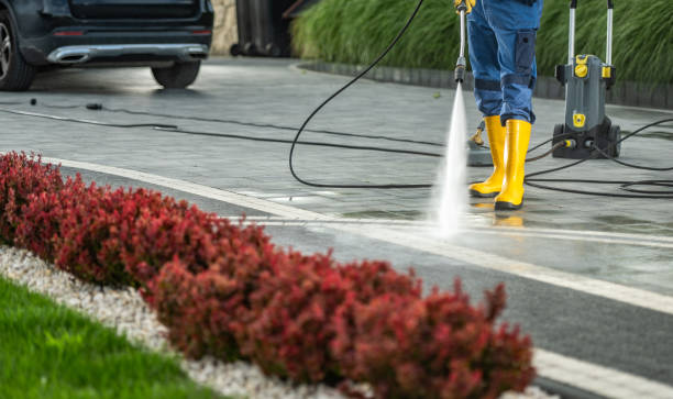 Why Choose Our Certified Pressure Washing Experts for Your Project Needs in Borger, TX?